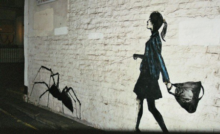 Grafitis criativos encontrados pelas ruas, vejam a criatividade sem fim para estes grafiteiros e artistas urbanos. (15)
