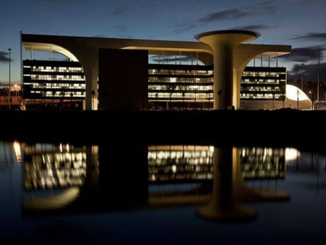Oscar Niemeyer, obras importantes que deram cara para o brasil, 18 projetos arquitetônicos (9)