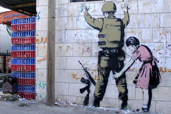 Banksy e sua arte urbana que é a polêmica do mundo moderno (11)